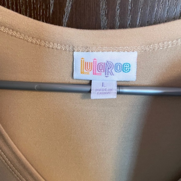 Lularoe Bailey Y-Neck Top - Picture 2 of 4